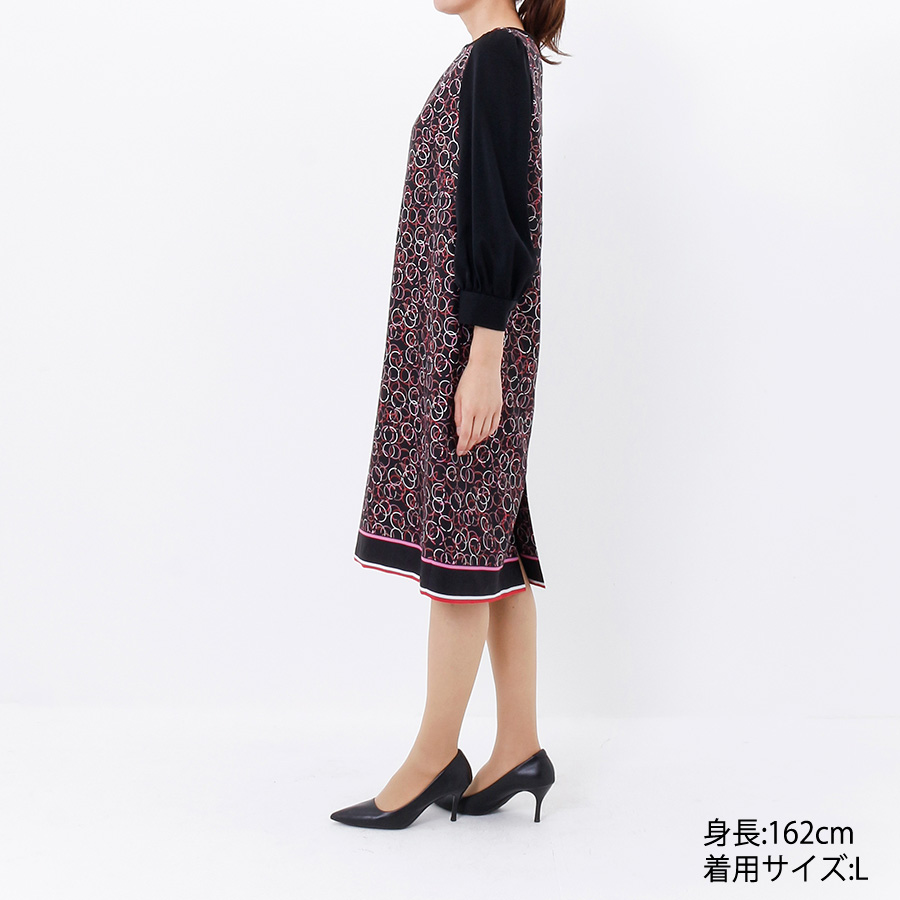 サークル柄サテンワンピース(Lサイズ / ブラック / REGENCE(レジァンス))